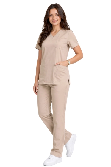 Klasičen ženski medicinski komplet preprostega kroja v bež barvi - scrubs CASUAL PREMIUM
