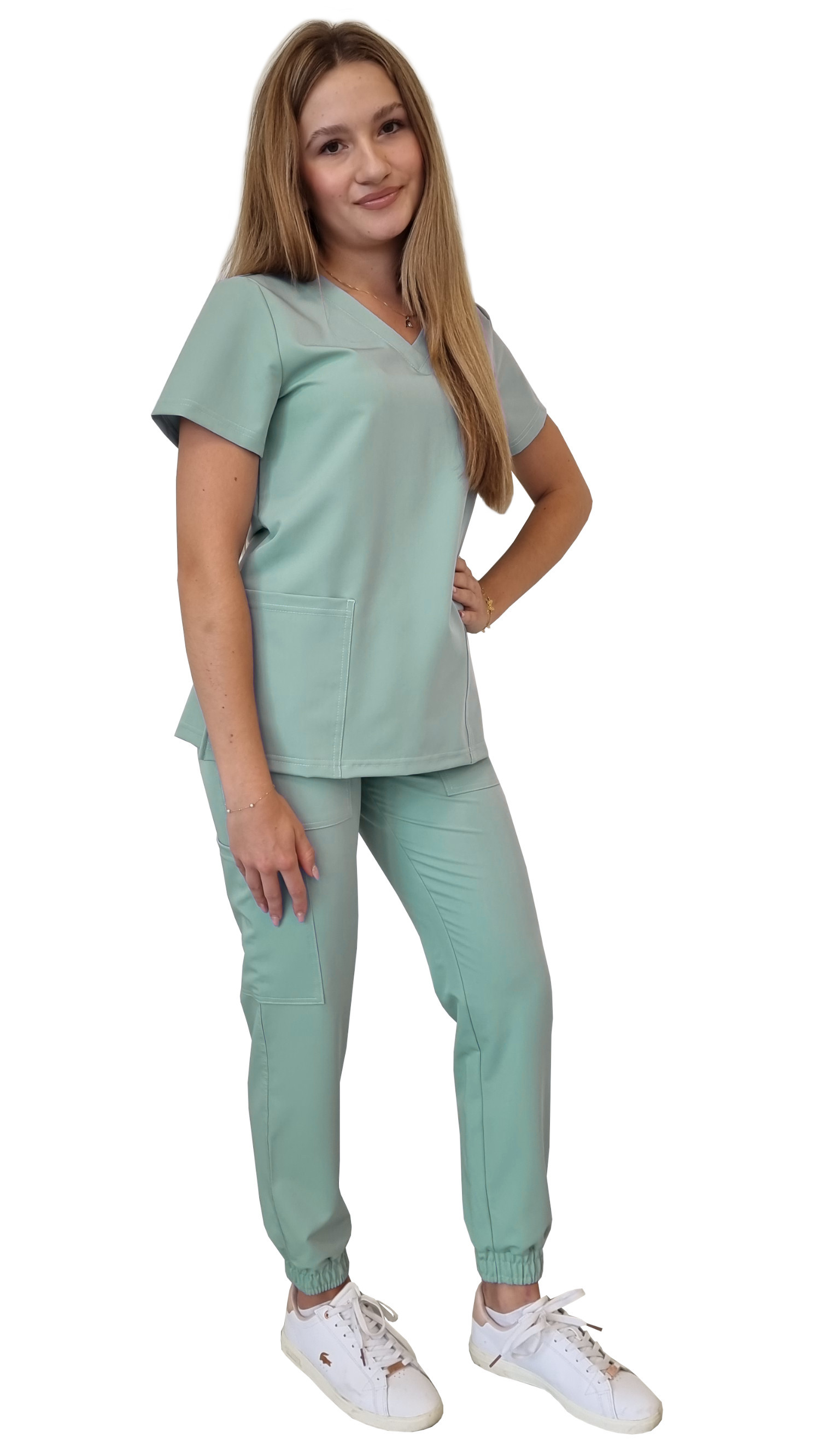 Ženske medicinske uniforme – scrubsi